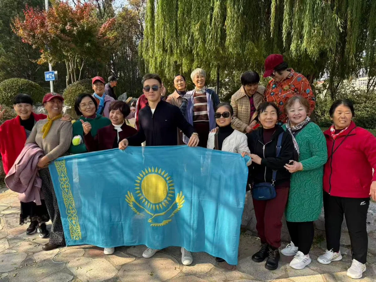 Sarsen Amanzholov East Kazakhstan University 5