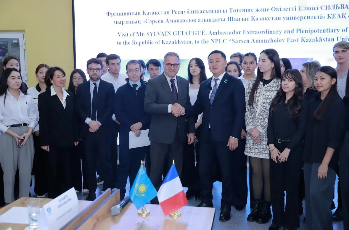 Sarsen Amanzholov East Kazakhstan University 10