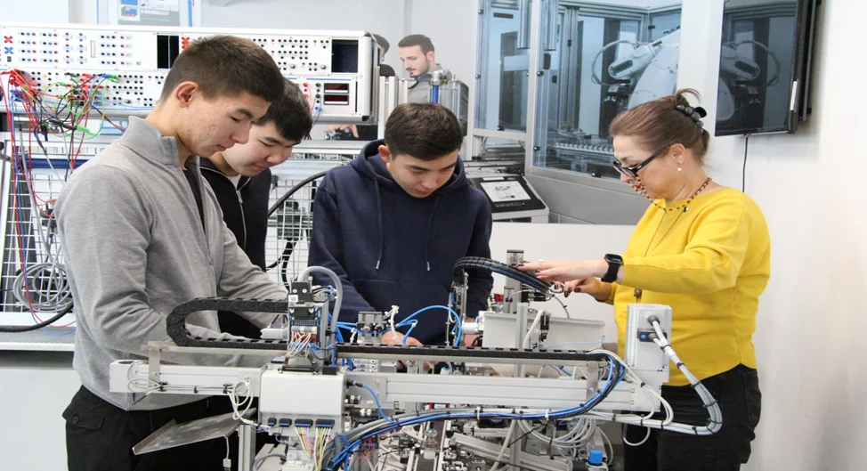 RUDNY INDUSTRIAL UNIVERSITY 1
