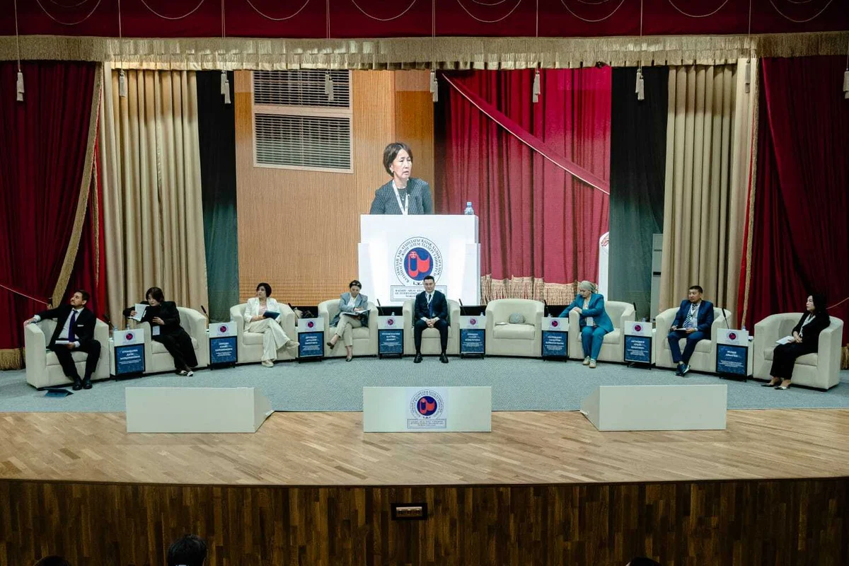 Kazakh Ablai Khan University of International Relations and World Languages 1