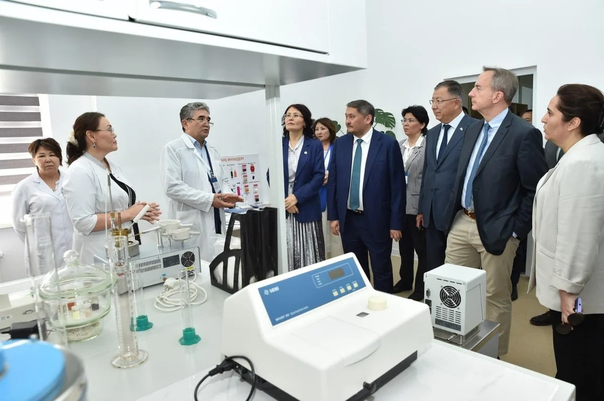 Al-Farabi Kazakh National University photo 4